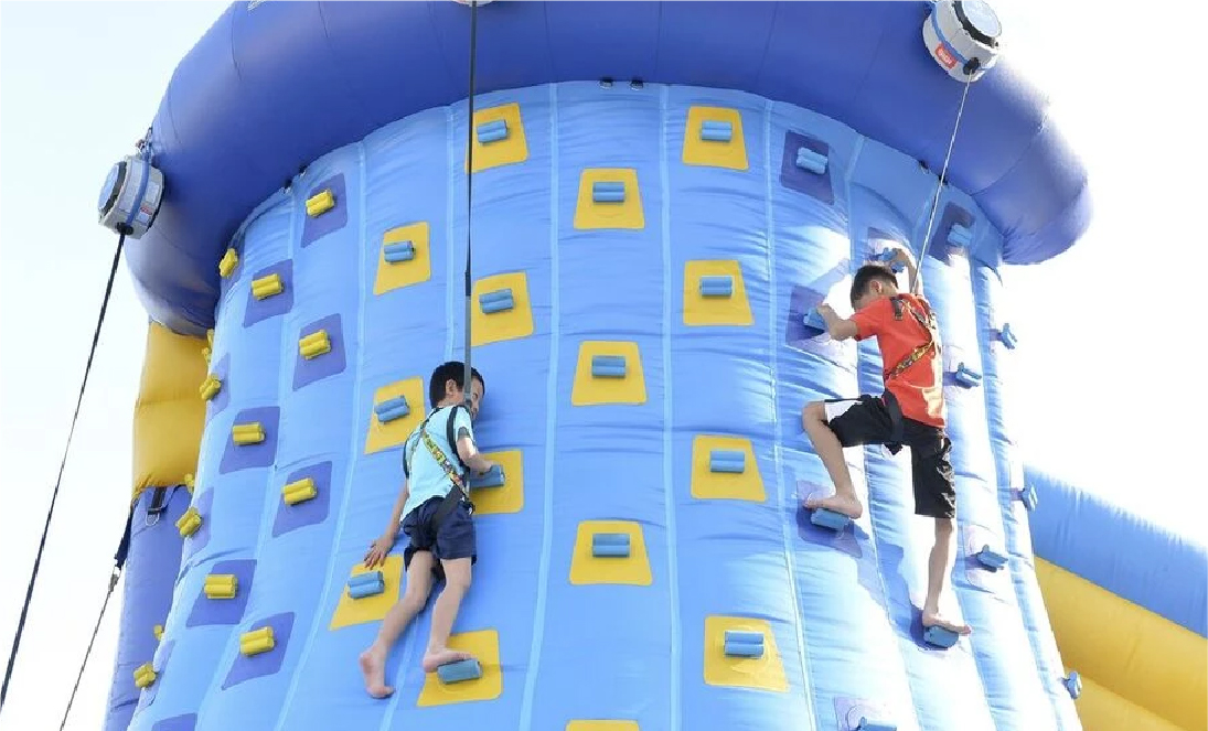 クライミングウォール＆スクリーマー